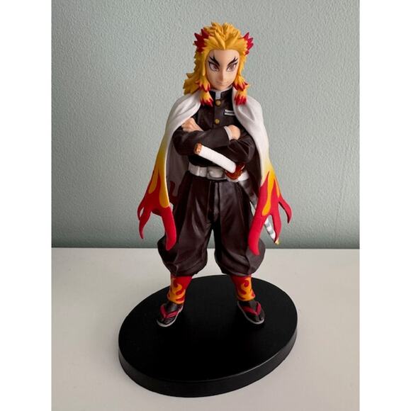Demon Slayer Kimetsu no Yaiba Flame Hashira Kyojuro Rengoku 7" Action Figure Toy - Picture 4 of 8